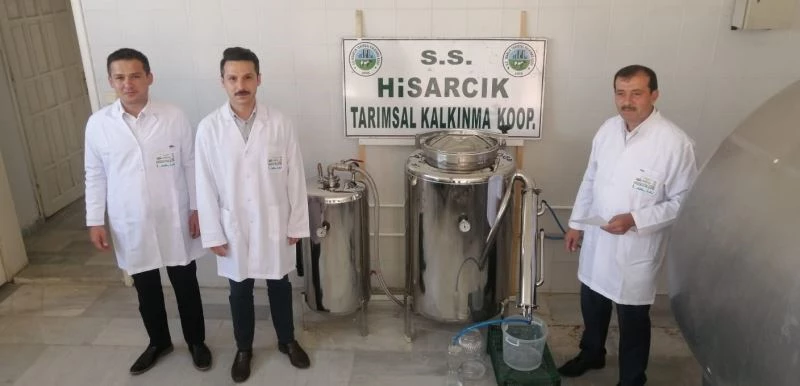 Hisarcık’ta adaçayı yağı deneme üretimi
