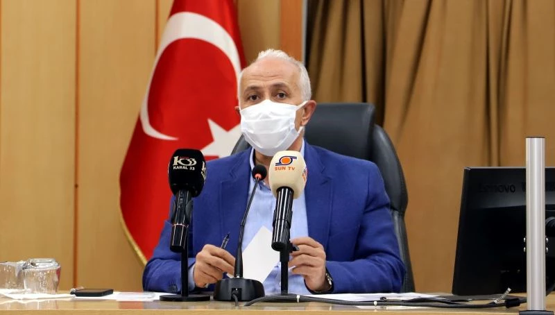 Gültak’tan meclis üyelerine: “Kaçak yapılar yapılırken niye müdahale etmediniz?”
