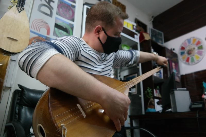 (ÖZEL) Müzisyenler düğün hazırlıklarına başladı
