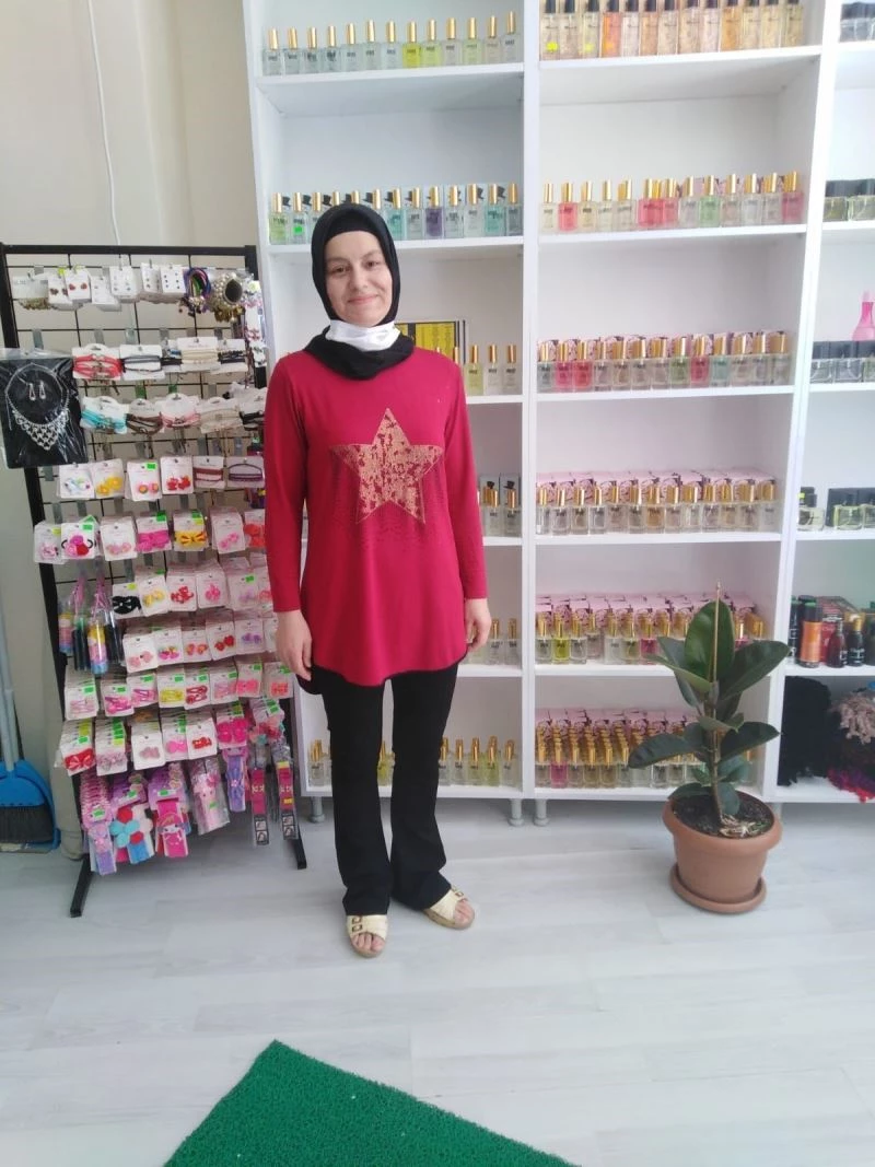 Dönerci dükkanı takı dünyasına dönüştü
