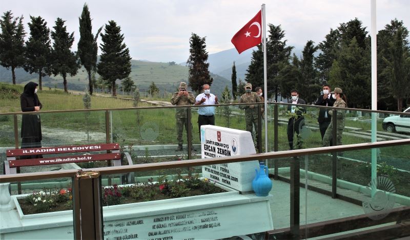 Samsunlu Şehit Ercan Zengin mezarı başında anıldı

