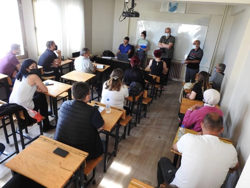 Direksiyon eğitmenleri Şehzadeler’de yetişiyor
