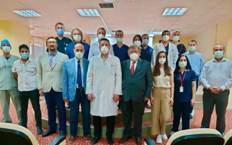 Tıp Fakültesinin ilk doktorları göreve başladı