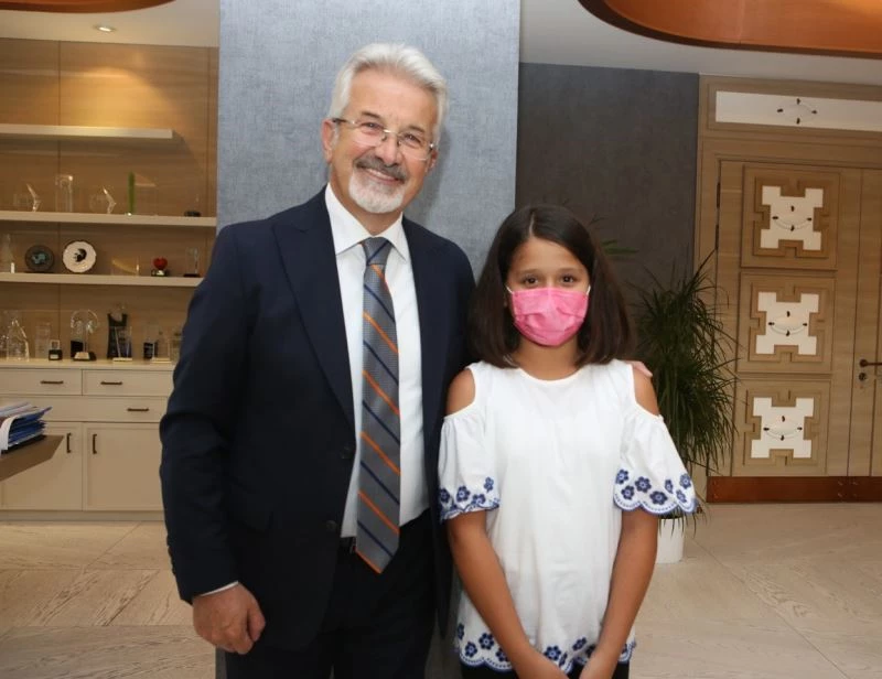 Mimar olacak çocuk başkanla buluştu
