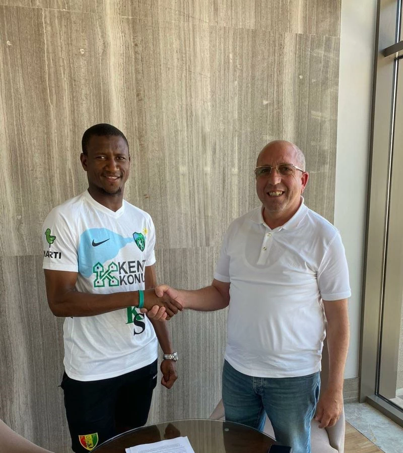 Kocaelispor, Cisse ile 2 yıllık sözleşme imzaladı
