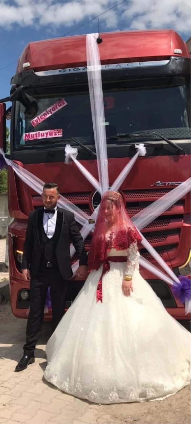 Gelin tıra bindi ya nasip dedi
