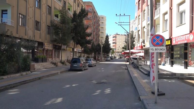 Mardin’de cadde ve sokaklarda sessizlik hakim
