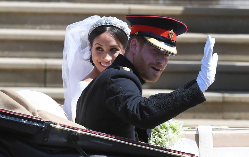 Prens Harry ve eşi Meghan Markle’ın kız bebekleri dünyaya geldi
