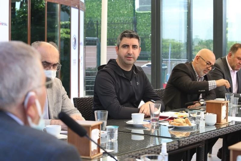 Kademeli normalleşmenin ilk muhtarlar toplantısı yapıldı
