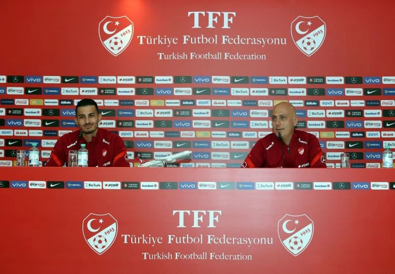 Uğurcan Çakır: “Ay-yıldız her şeyin üzerindedir”
