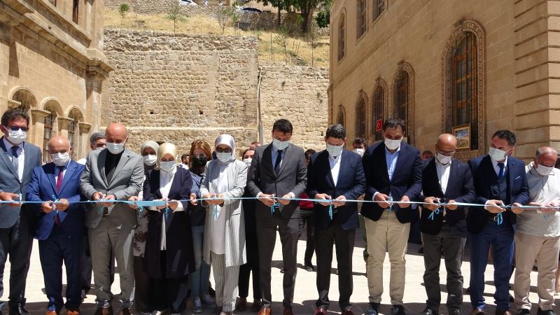 Artuklu Halk Eğitim Merkezi ve Olgunlaşma Enstitüsü tarafında yapılan çalışmalar sergilendi
