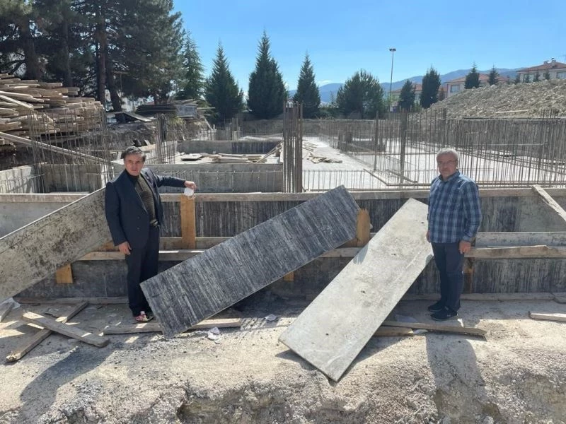 Ünal ve Güneş Safranbolu ASM inşaatını yerinde inceledi
