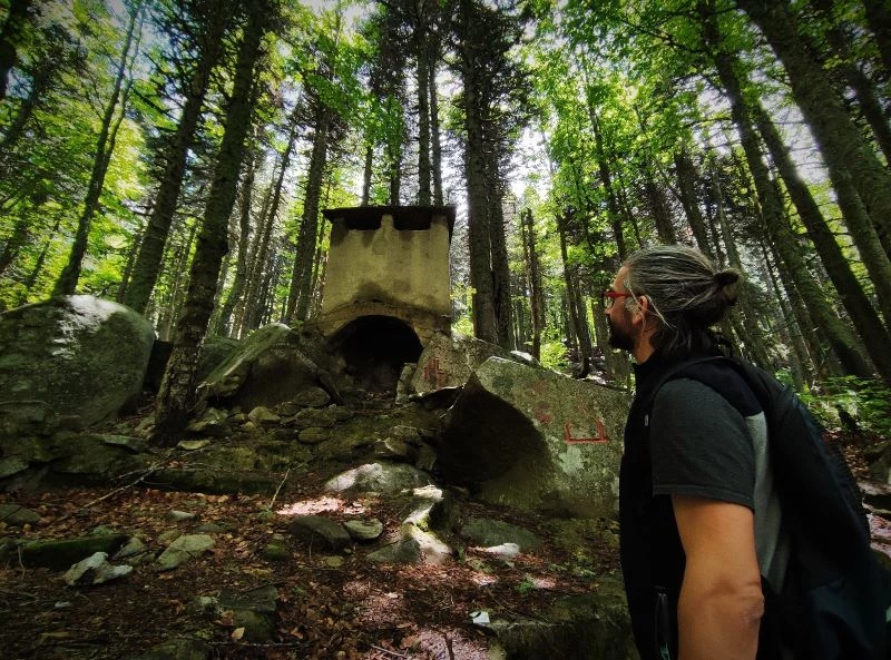 Uludağ’da ormanların içinde tarzanın yaşadığı alan ilk günkü gibi duruyor
