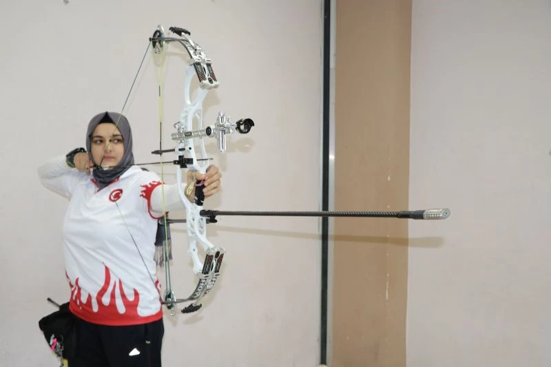 Manisa Büyükşehir’in sporcusu Yıldır milli takım için ter dökecek
