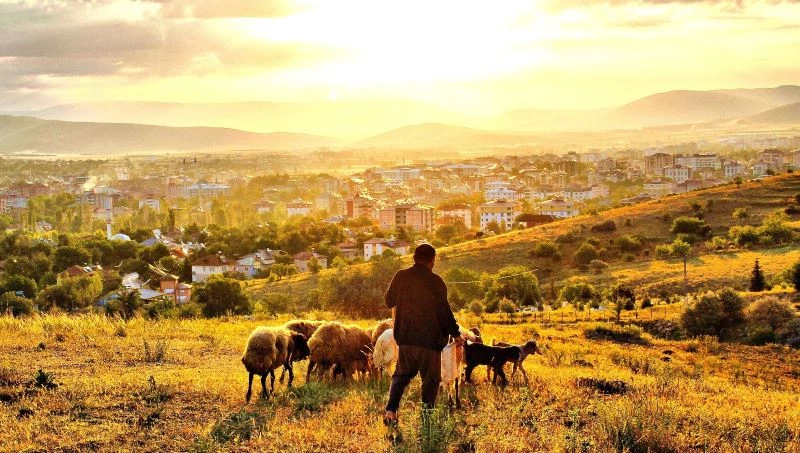 Kahramanmaraş’ta gün doğumu ve batımı görsel şölen oluşturdu
