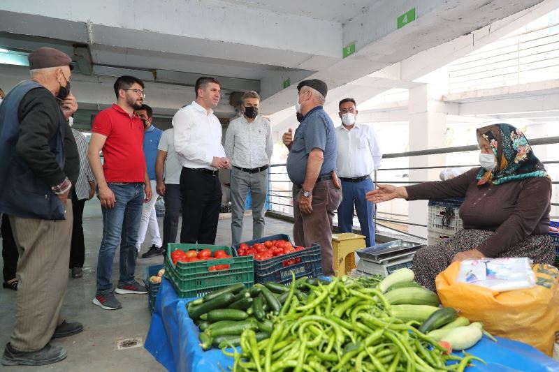 Başkan Ercengiz Bucak esnafı ve vatandaşlar ile bir araya geldi
