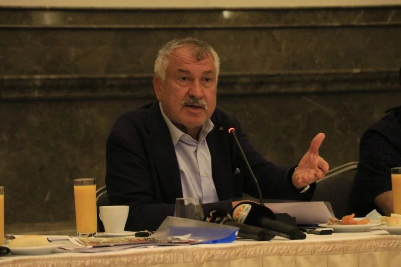 Başkan Karalar:“Çalışmayan, bize PKK’lı diyen insanları çıkarttık”
