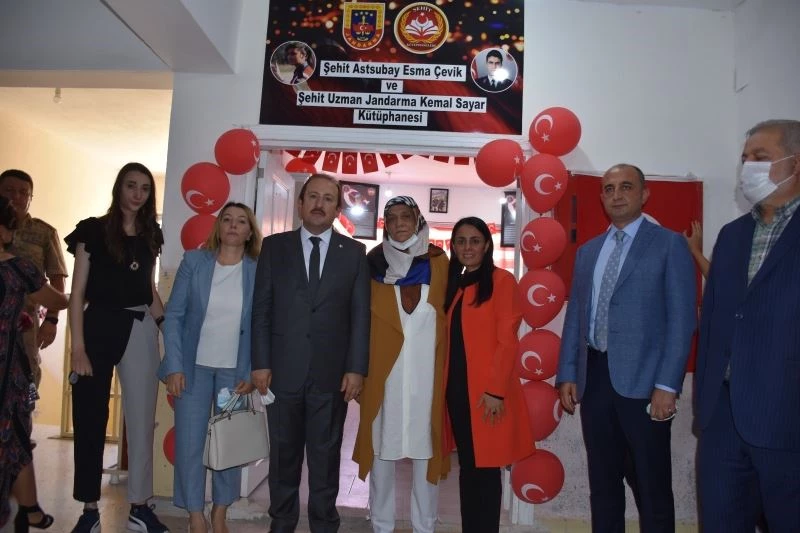 Şehit Esma Çevik ve Kemal Sayar adına kütüphane açıldı
