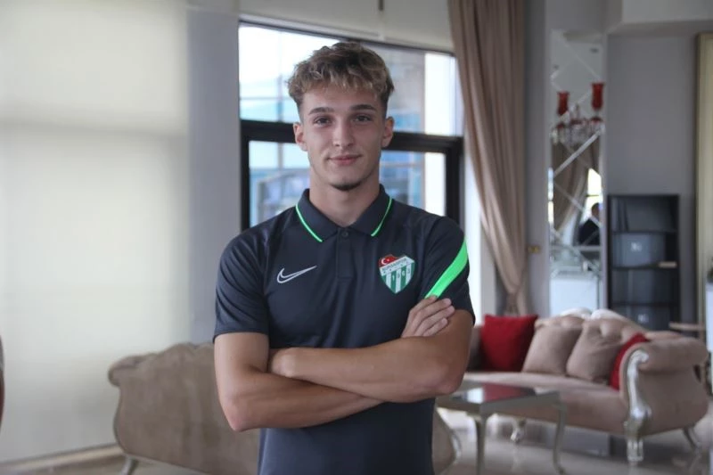 Eren Güler: “Bursaspor armasına yakışır mücadelemizi vereceğiz”
