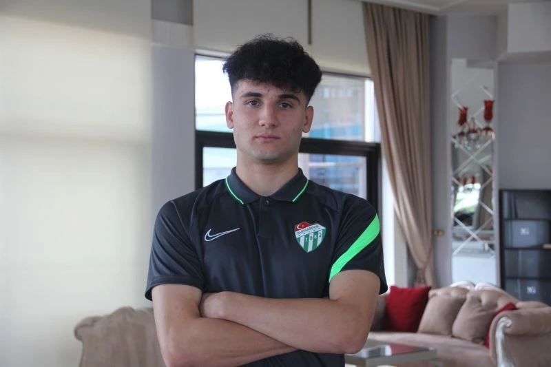 Tuğbey Akgün: “En büyük hayalim Manchester United”
