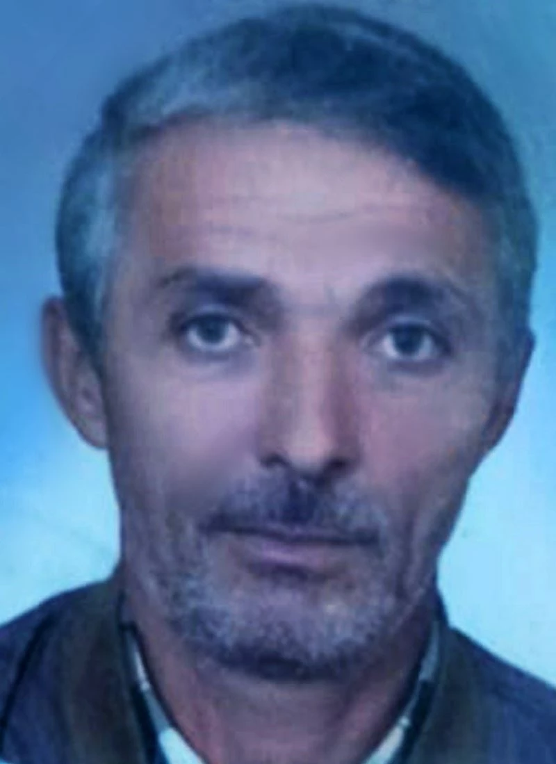 Direkteki lambayı değiştirmek isterken düşüp öldü
