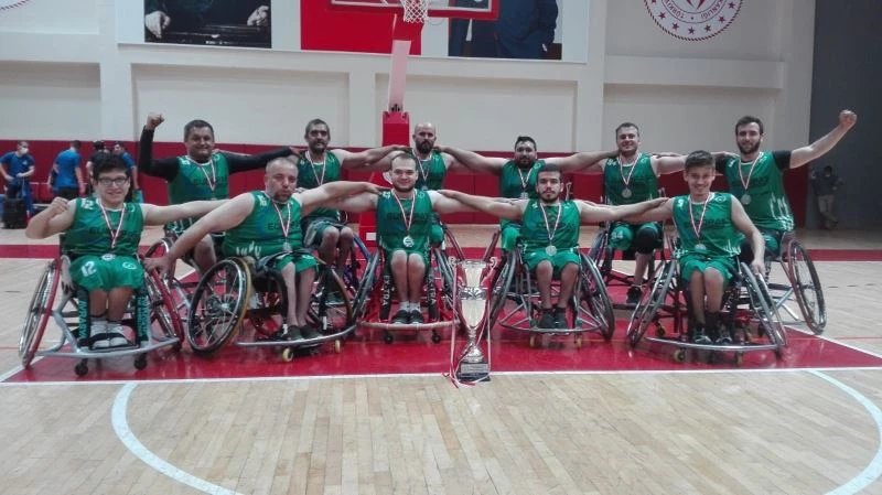 Engel Tanımayan Bursa BESK, Süper Lig’de
