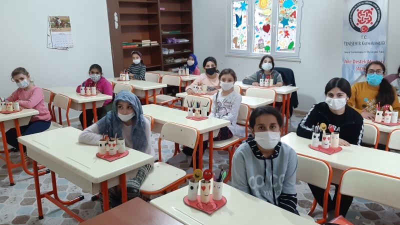 Yenişehir’de ‘Bilinçli tüketici, tutumlu öğrenci ‘ kursu
