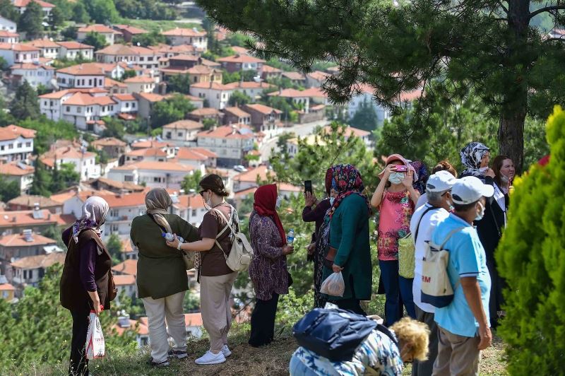 Büyükşehir’in kent gezileriyle yerel ekonomi canlanıyor
