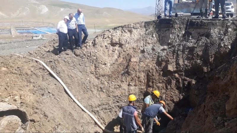 ESKİ ekipleri su arızasını gidermek için seferber oldu
