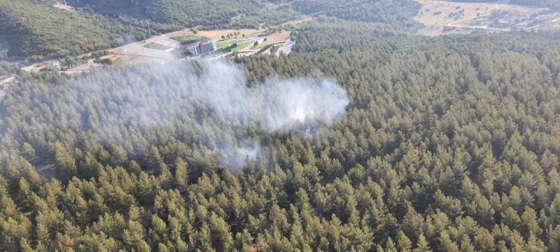 Yerleşim alanlarına yakın 2 noktada çıkan yangında sabotaj şüphesi

