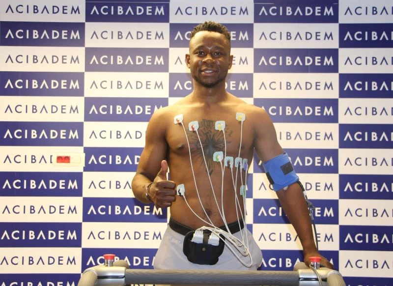 Sivassporlu James sağlık kontrolünden geçti
