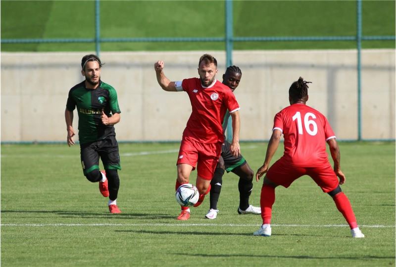 Hazırlık maçı: FT Antalyaspor: 0- Kocaelispor: 1
