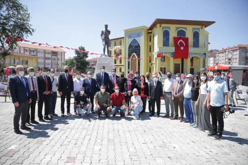 Kütahya’da ’Manşetlerde 15 Temmuz’ sergisi
