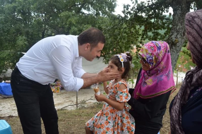 CHP Genel Başkan Yardımcısı Ahmet Akın’dan bayramı mesajı: “Güzel günlere milletimizle kavuşacağız”
