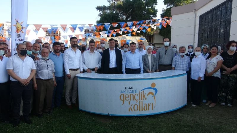 Fahrettin Tuğrul, “Bu vatanın bayrağında şehitlerimizin kanı var”
