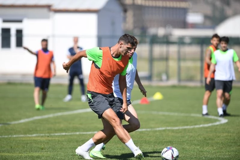 Bursaspor’da Batuhan Kör antrenmana katılmadı
