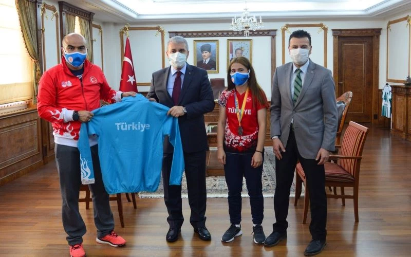 Kırşehirli başarılı sporcu Urkuş, Avrupa’da ülkemizi temsil edecek
