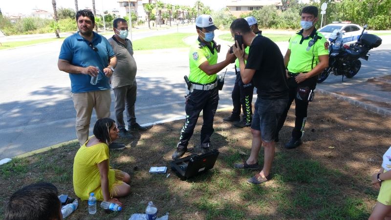 Tatilleri kazayla başladı otel yerine hastaneye gitti: 1 yaralı
