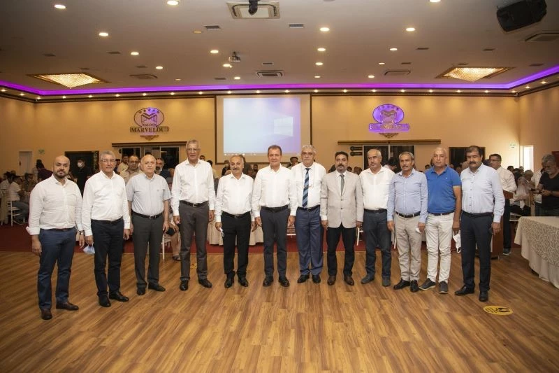 Seçer’den esnafa çağrı: “Siyasi düşüncelerin meclise düşmemesini sağlayın”
