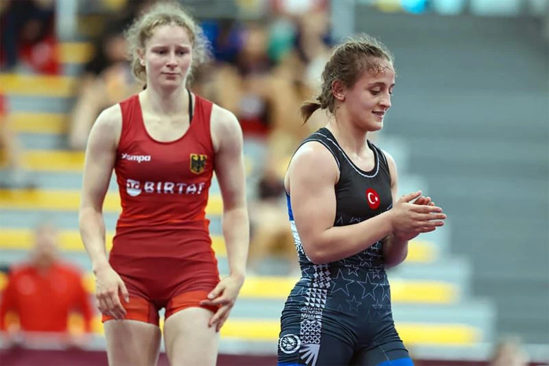 16 yaşındaki güreşçi İlyasoğlu, Dünya Şampiyonası’nda mindere çıkacak
