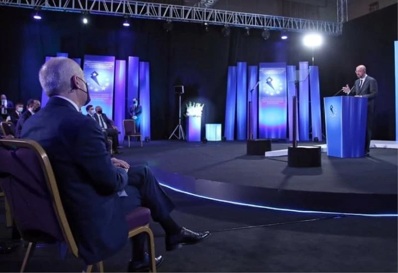 AB Konseyi Başkanı Michel, Batum’da Ukrayna, Moldova ve Gürcistan liderleri ile buluştu
