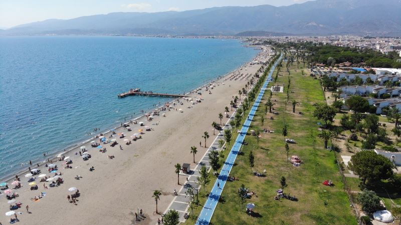 Balıkesir’de sosyal mesafeli plajları havadan böyle görüntülendi
