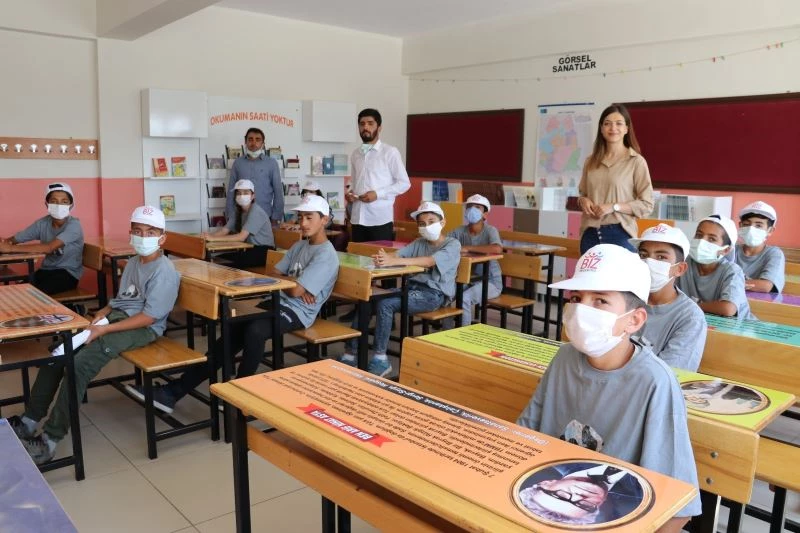 Vanlı çocuklar Urartuca diline merak saldılar
