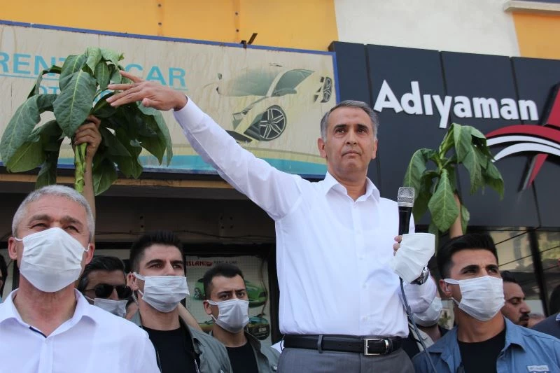 Vali konuştu, tütün eylemcileri dağıldı
