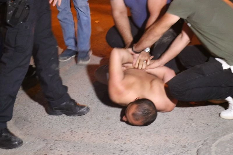 Polislerin alkollü şahısla imtihanı
