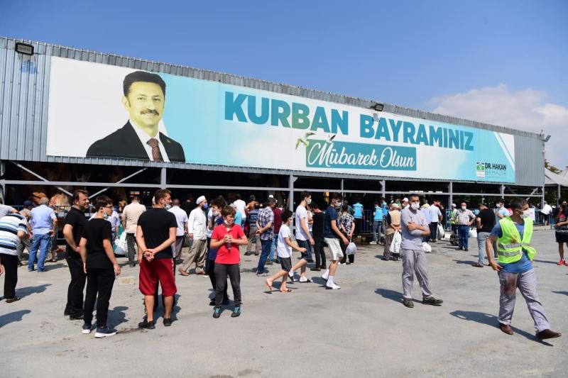 Bahçelievler’de hijyenik kurban kesimi
