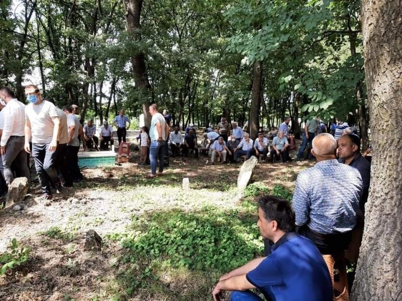 Serinlemek için girdiği suda boğulan Halil Sevil son yolculuğuna uğurlandı
