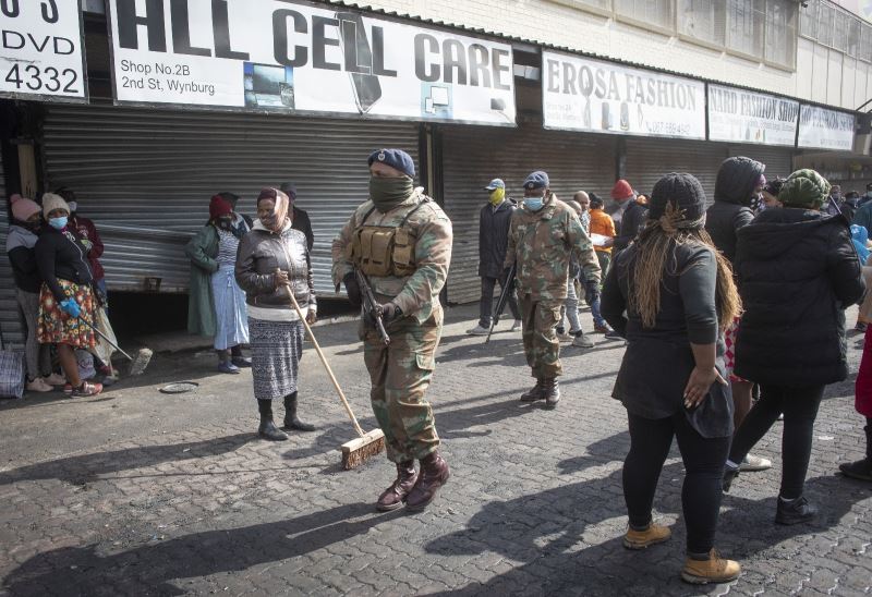 Güney Afrika’daki protestolarda can kaybı 276’ya yükseldi
