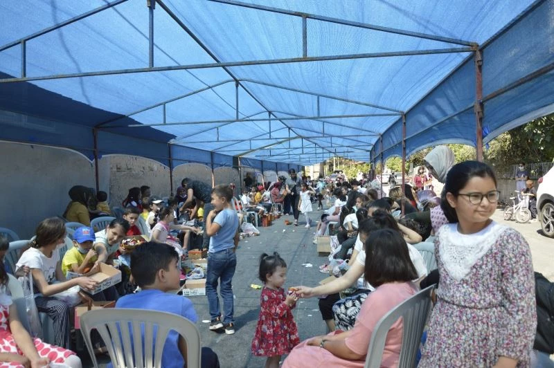 Çocukların asırlık çörek toplama geleneği
