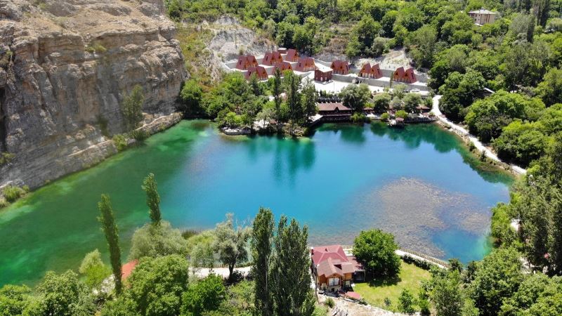 Saklı Cennet ‘Yedigöller’ kısıtlamasız bayramda misafirlerini ağırlıyor
